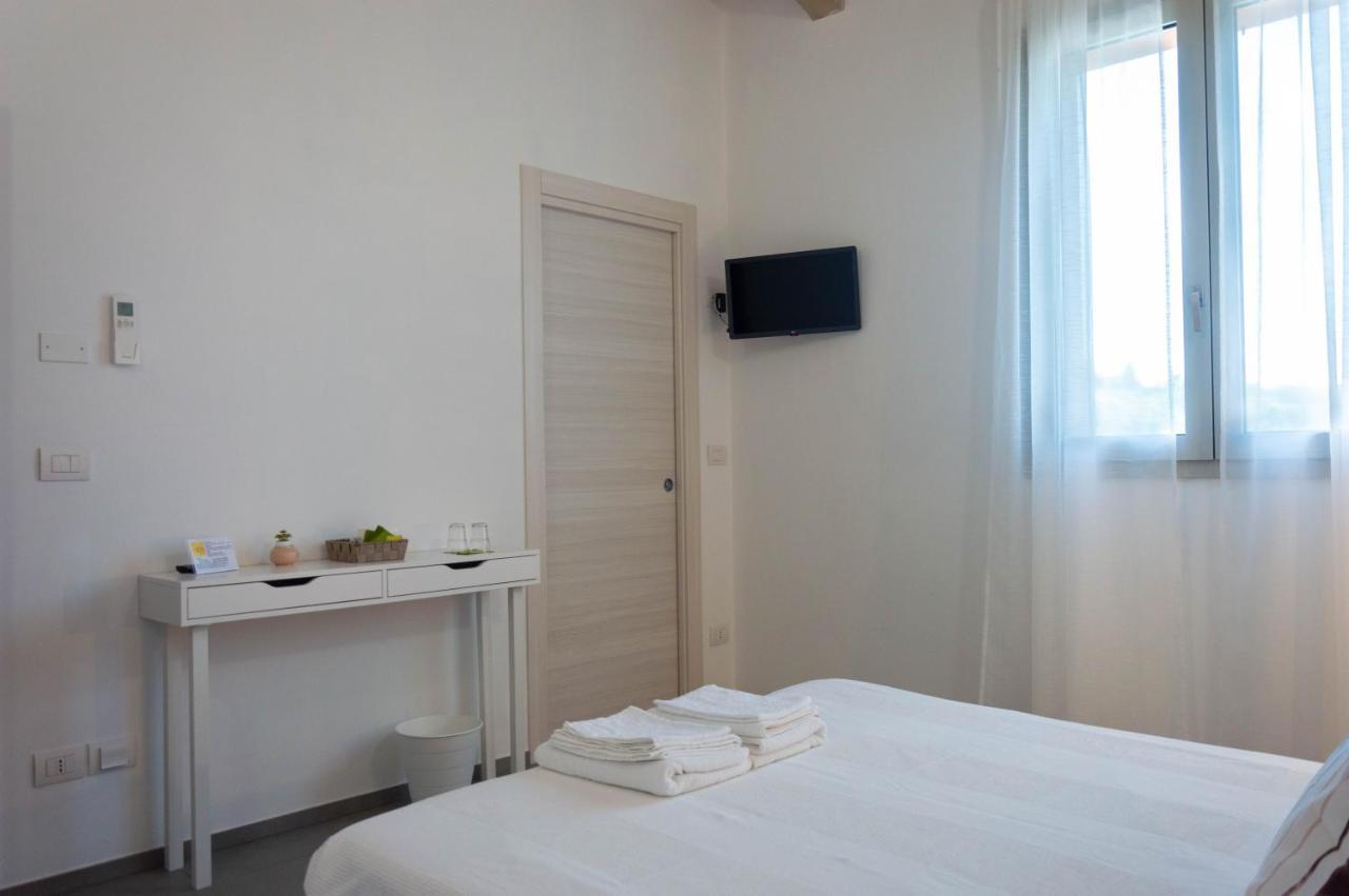 La Silvana B&B Кориано Екстериор снимка